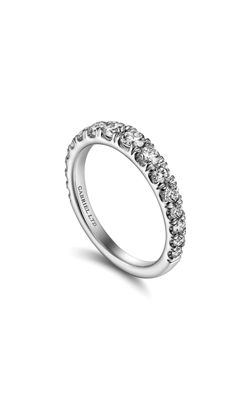 18K White Gold Prong Wedding Band 001-110-00295