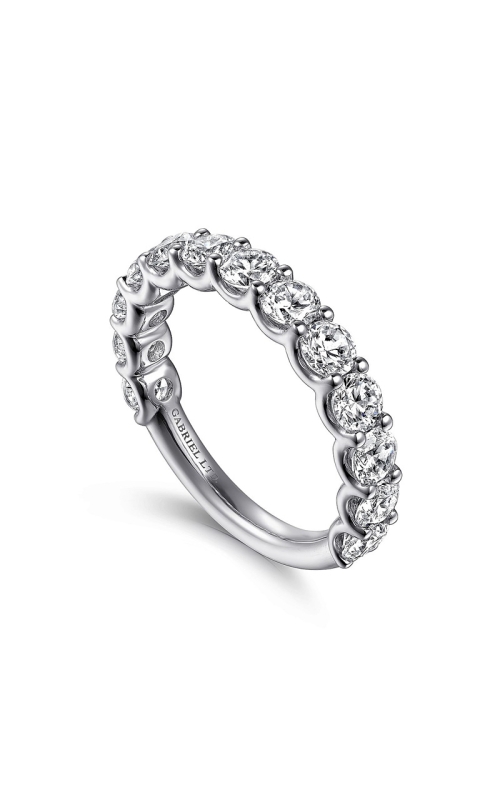 18K White Gold Prong Wedding Band 001-110-00281